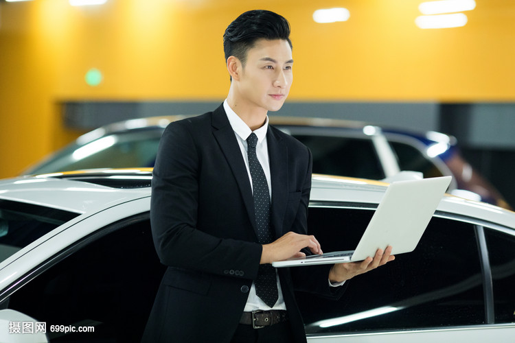 汽車銷售服務(wù)人員的角色與技巧