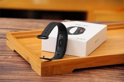 黑加智能手環 集高顏值、超實用、高性價比于一身的智能穿戴新選擇